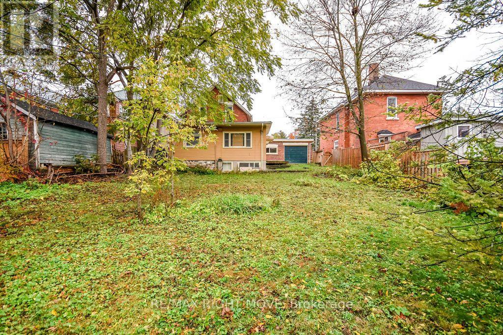129 Coldwater Road W Property Photo 34