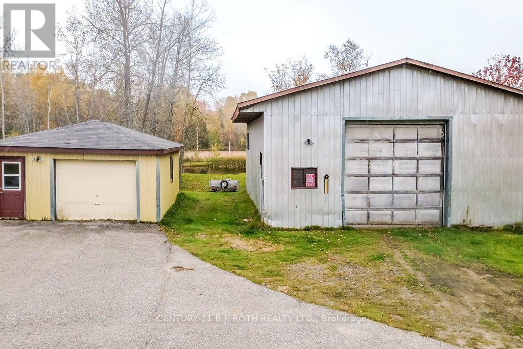 1398 Old Fort Road Property Photo 6