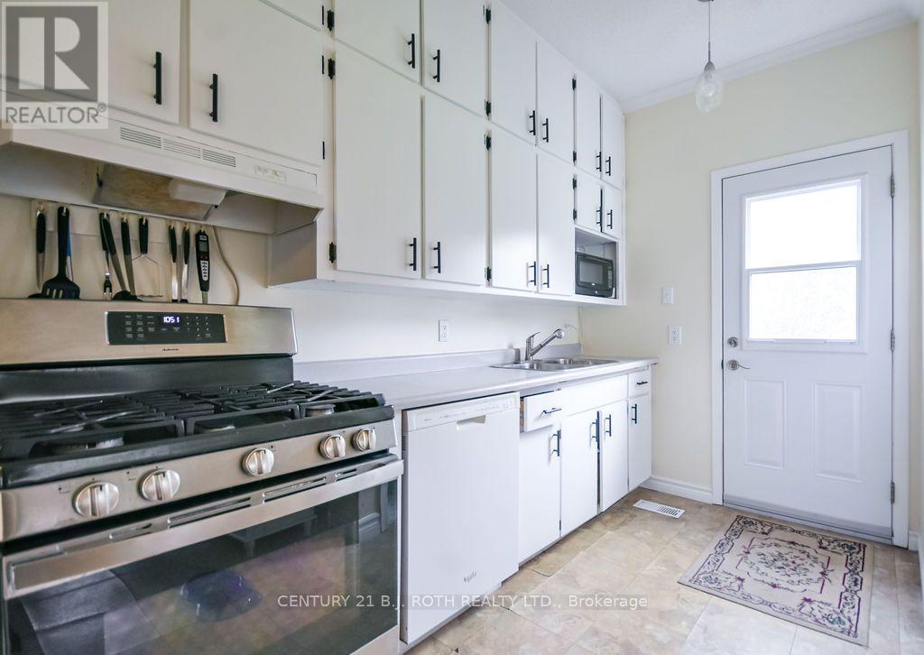 1398 Old Fort Road Property Photo 8