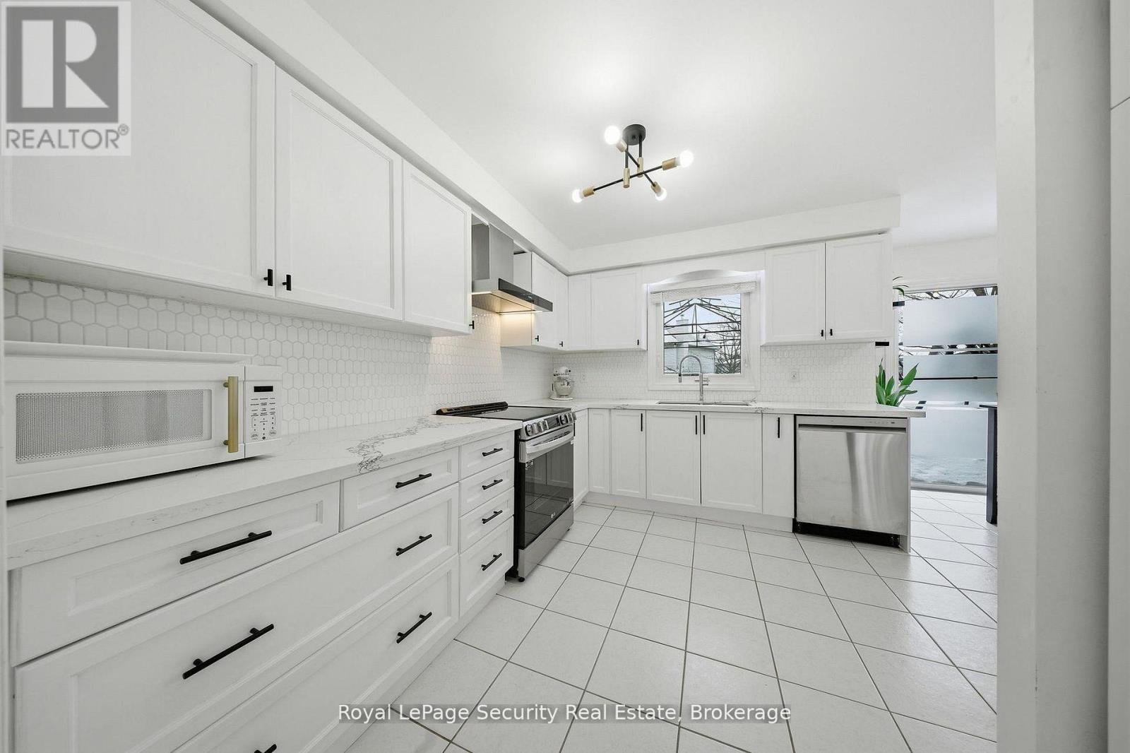 122 Browning Trail Property Photo 15