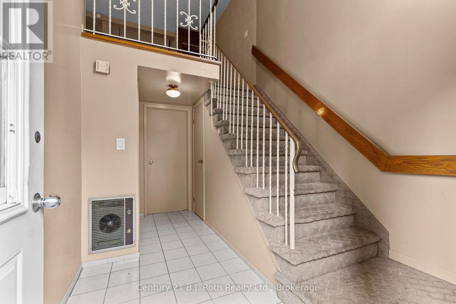 24 - 40 Victoria Crescent Property Photo 6
