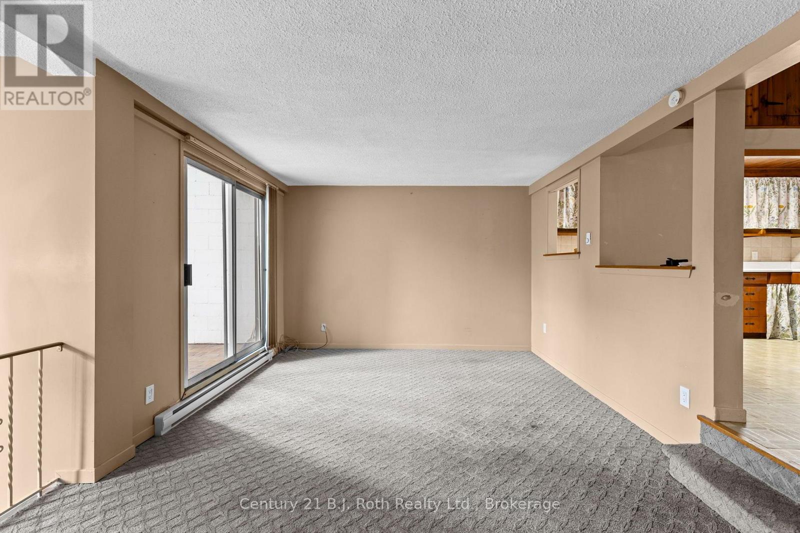 24 - 40 Victoria Crescent Property Photo 8
