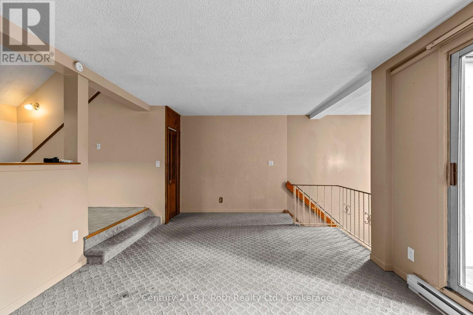 24 - 40 Victoria Crescent Property Photo 10