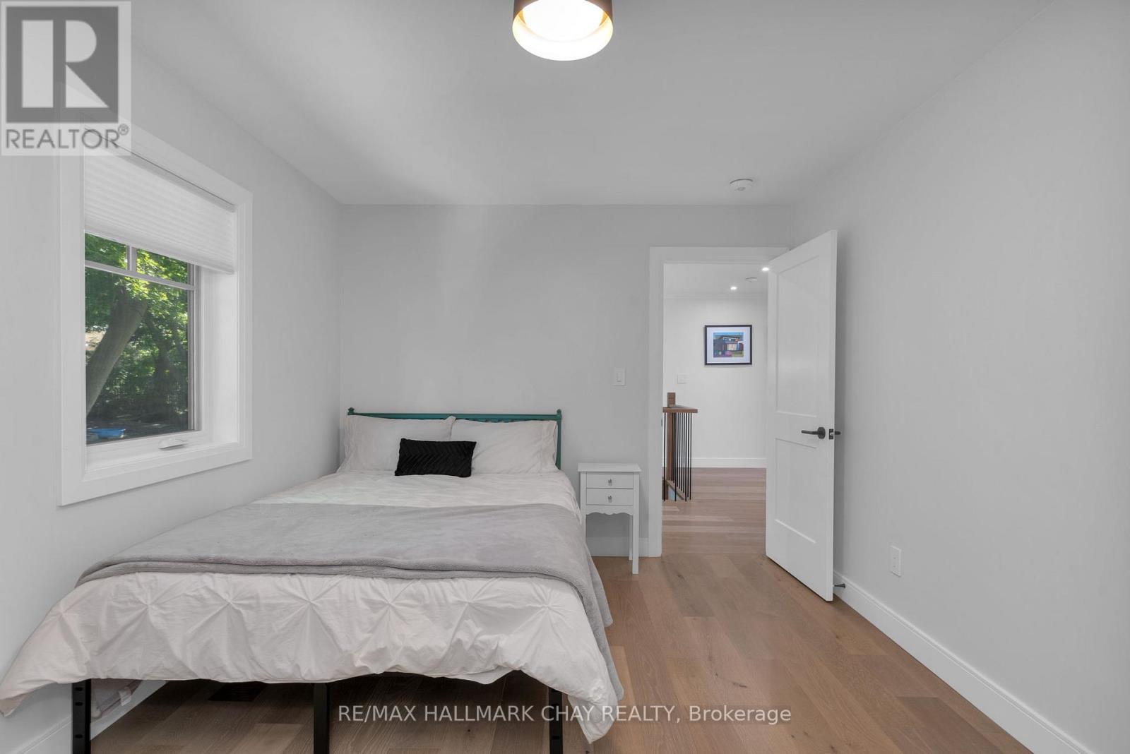 98 Shanty Bay Road Property Photo 19
