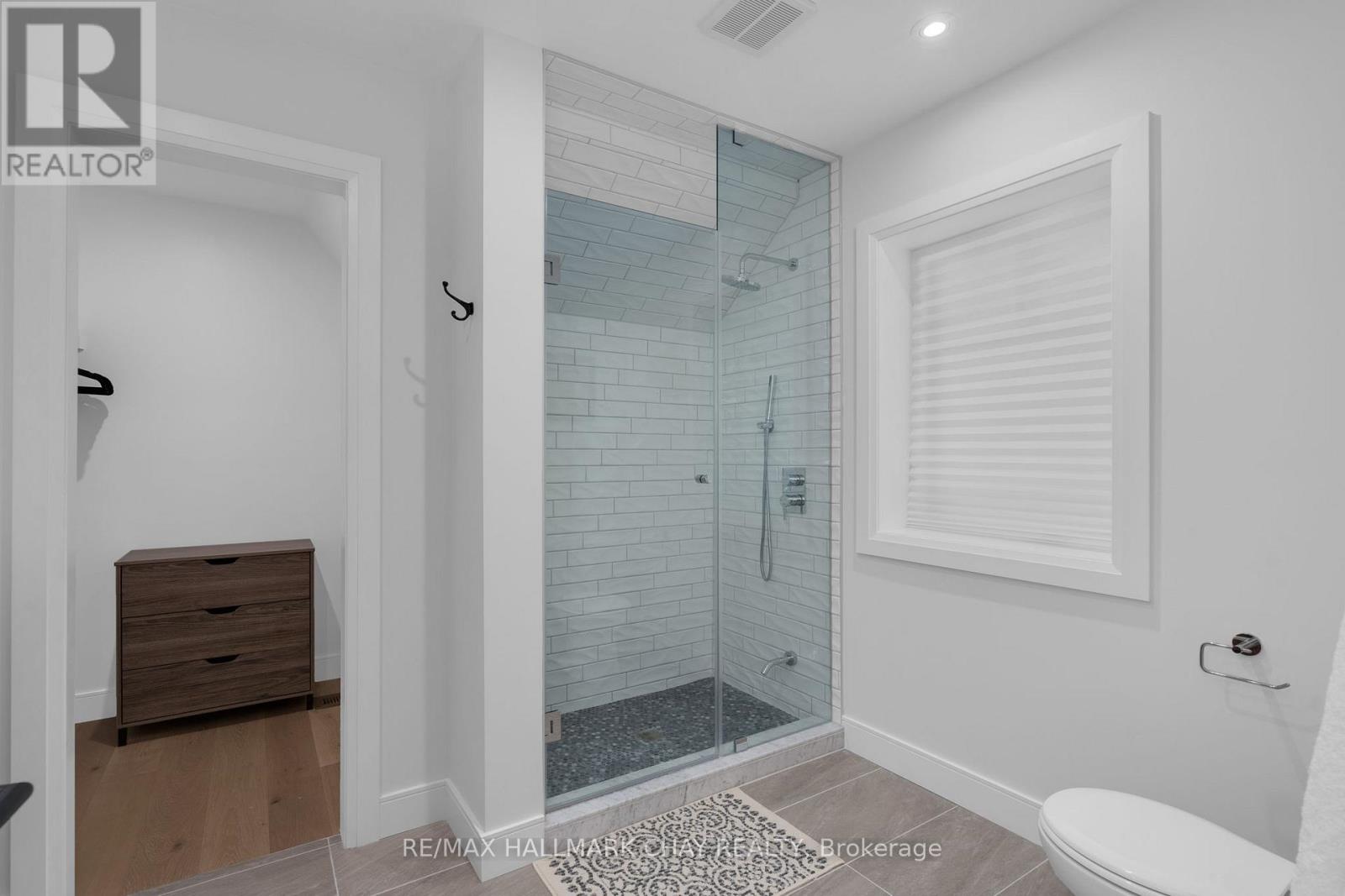 98 Shanty Bay Road Property Photo 21