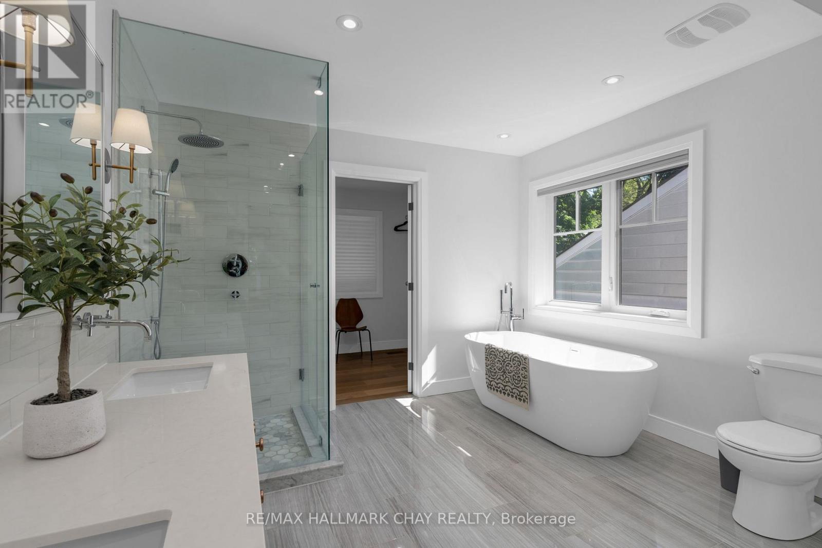 98 Shanty Bay Road Property Photo 28