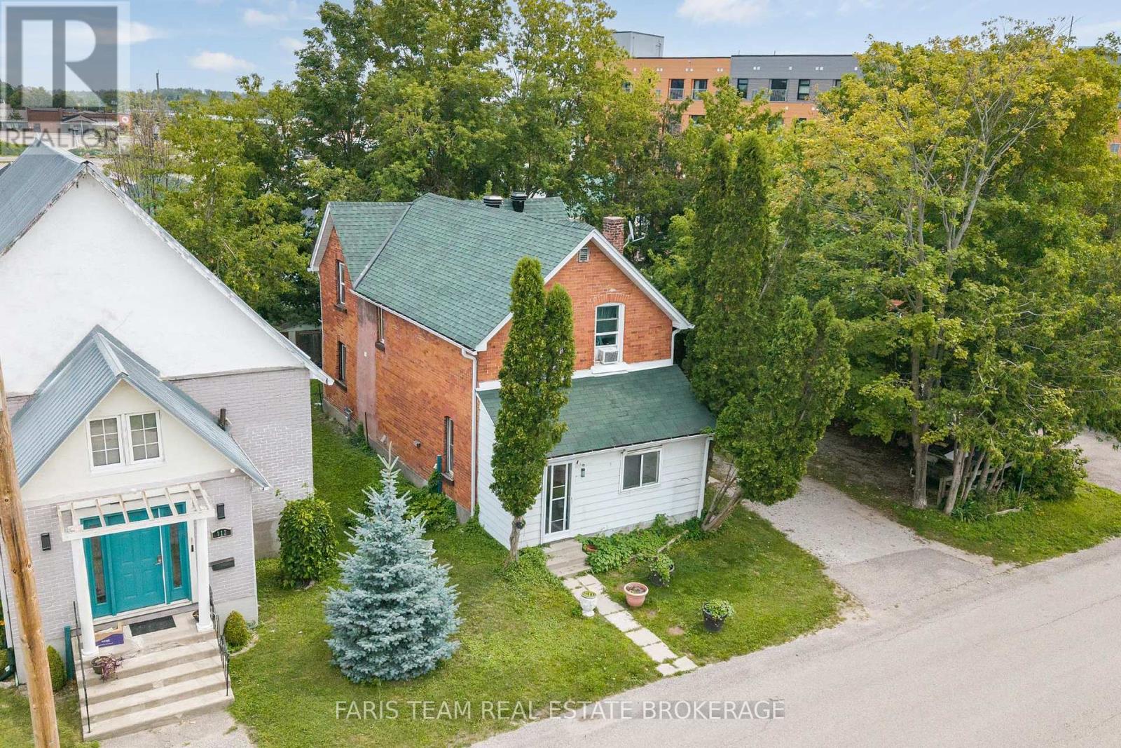 116 ALBERT STREET S Property Photo 1