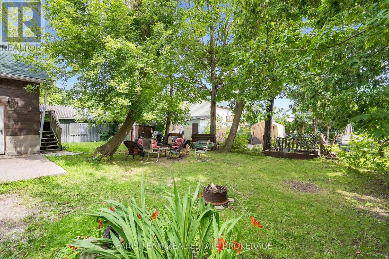 116 Albert Street S Property Photo 32