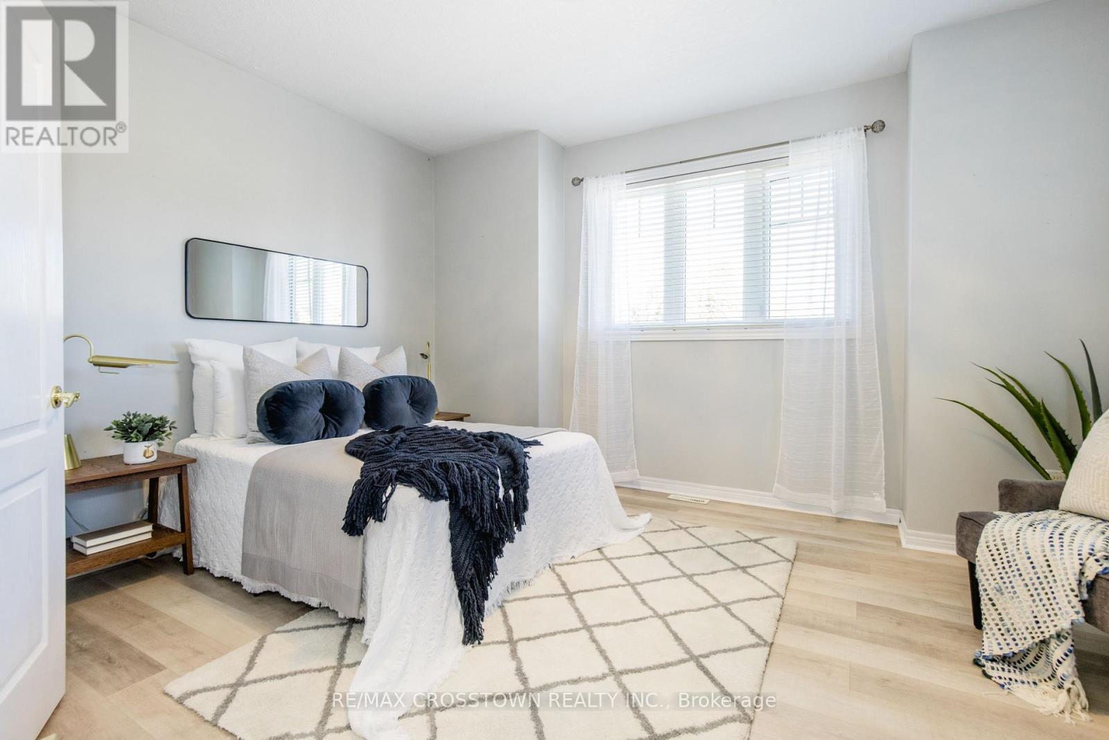 62 Windsor Crescent Property Photo 17
