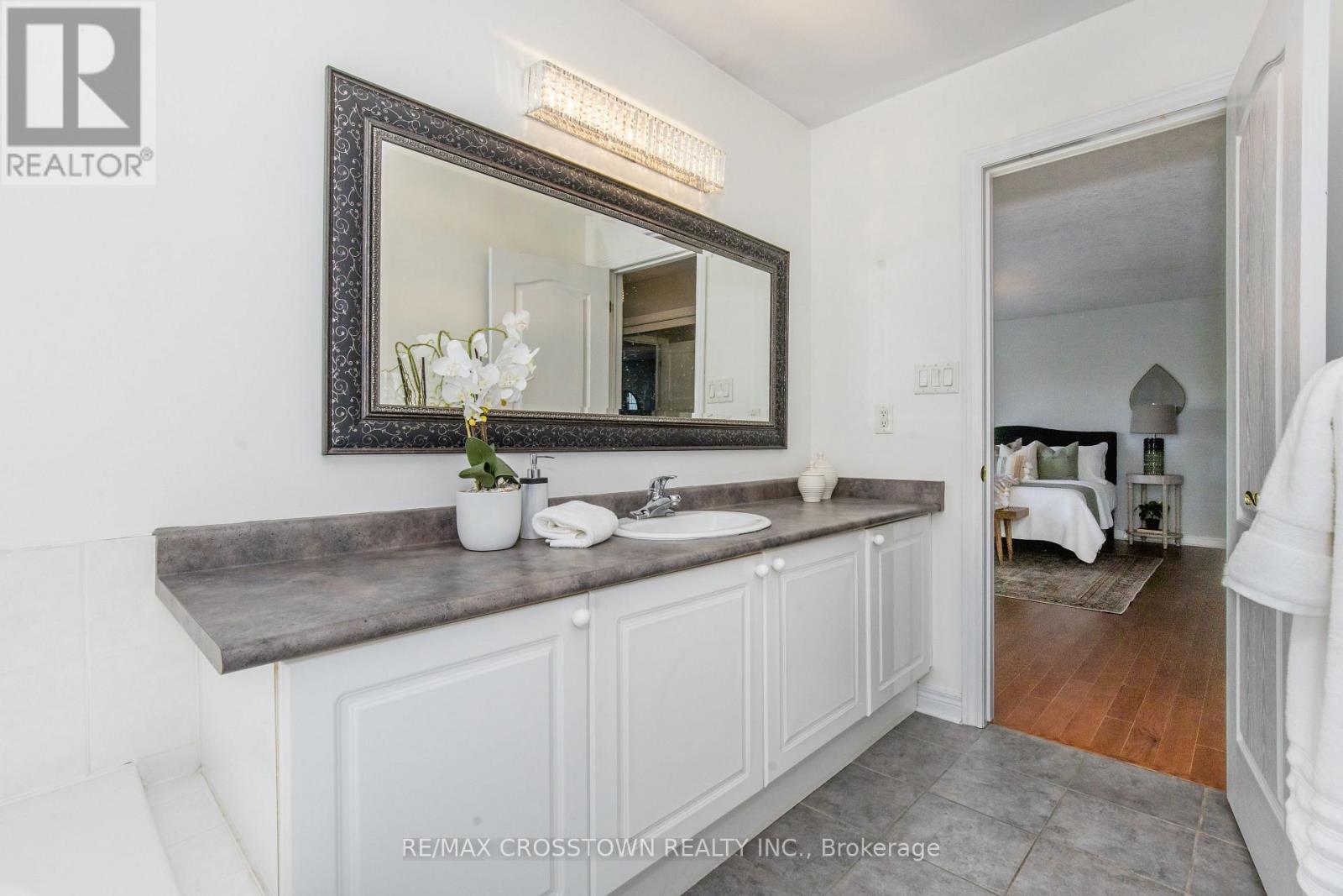 62 Windsor Crescent Property Photo 29