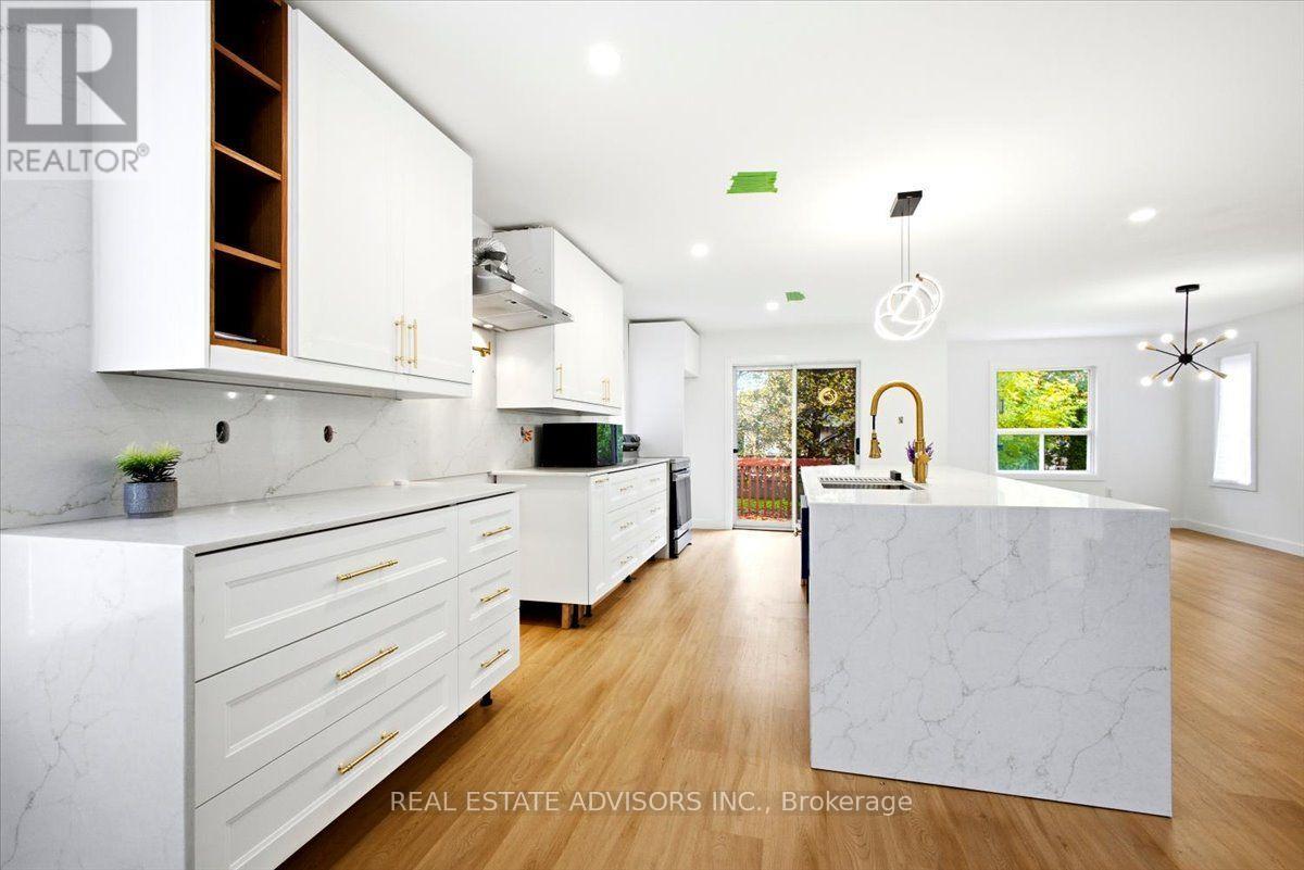 64 Acorn Crescent Property Photo 15