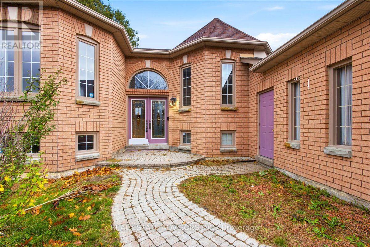 64 Acorn Crescent Property Photo 41