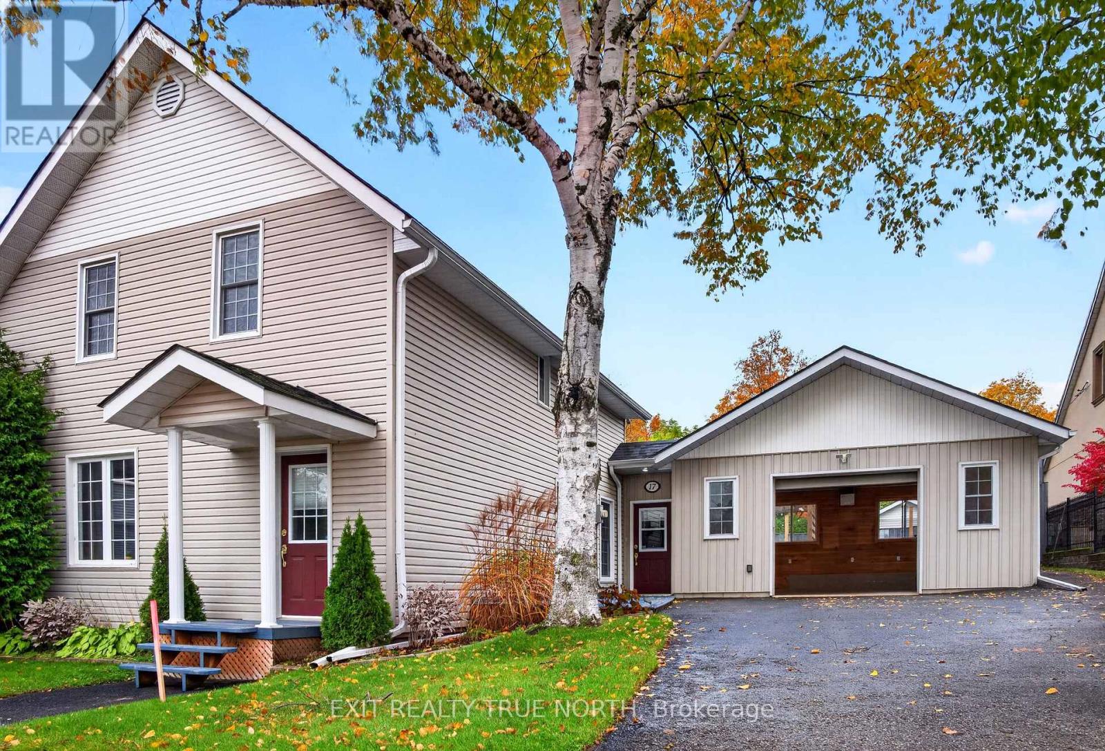 17 Peel Street Property Photo 21