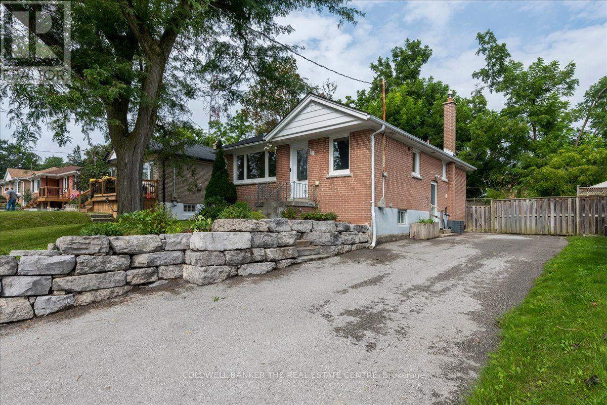 18 AGNES STREET Property Photo 1