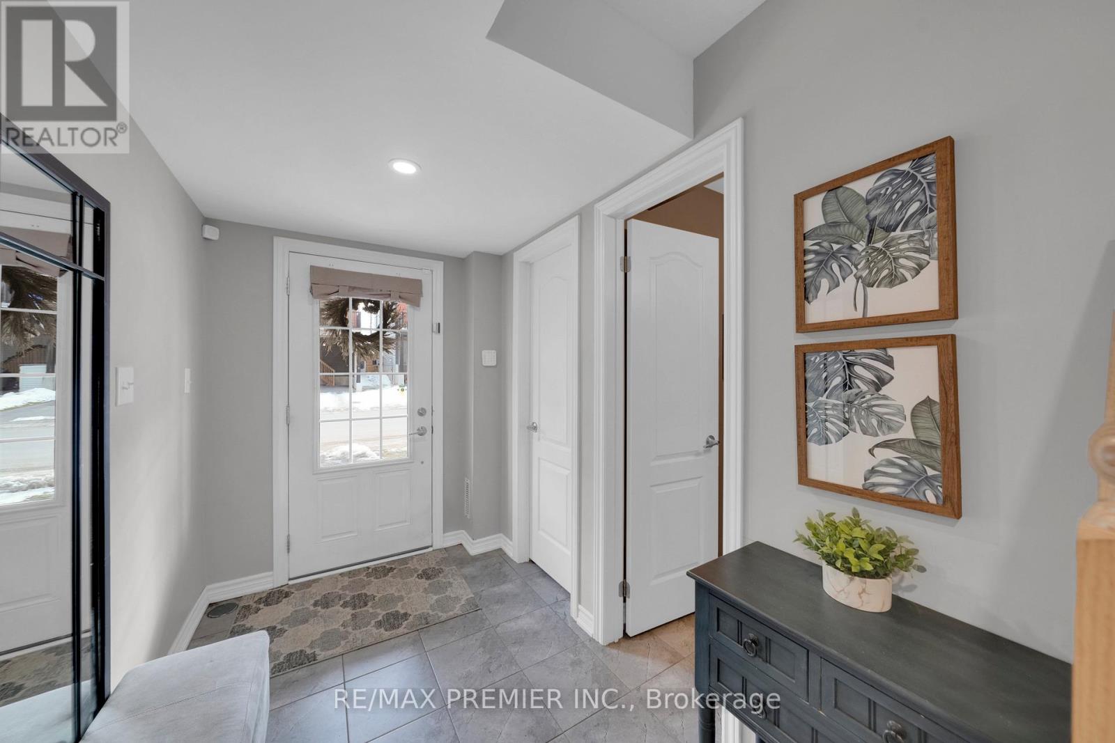 48 Andean Lane Property Photo 2