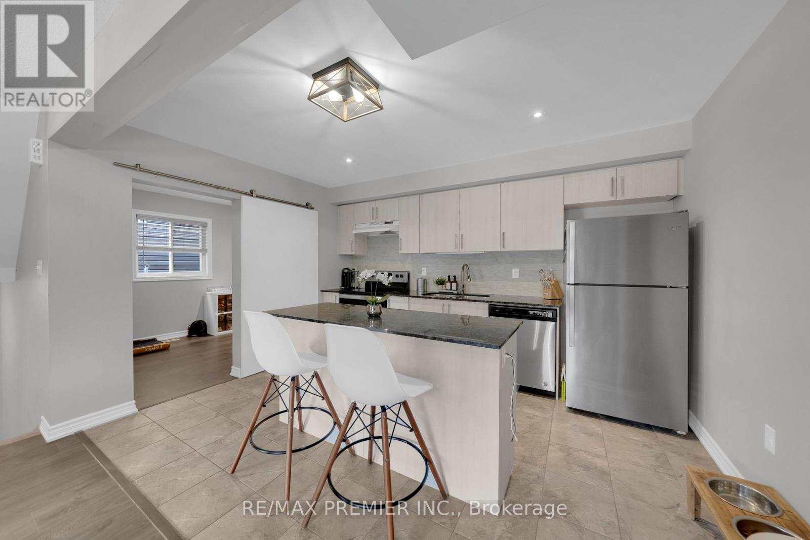 48 Andean Lane Property Photo 7