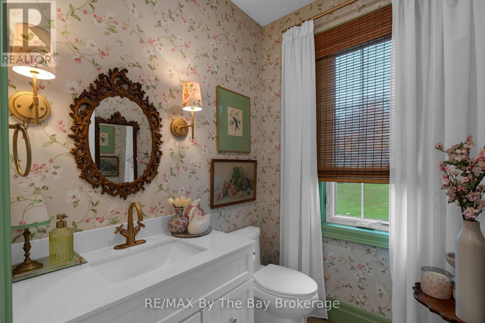 93 Moonstone Road E Property Photo 18