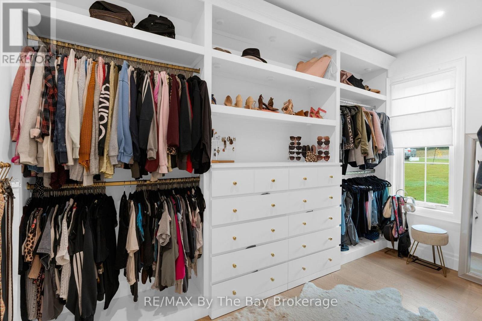 93 Moonstone Road E Property Photo 24