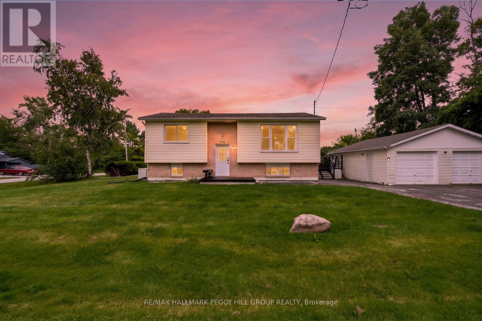 379 WARDELL STREET Property Photo 1
