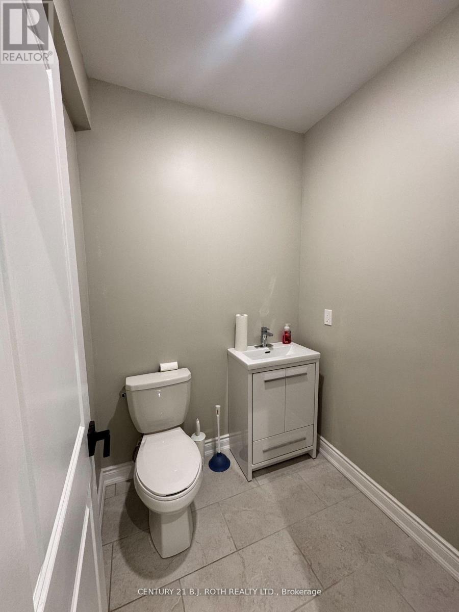 Back - 58 Mary Street Property Photo 6