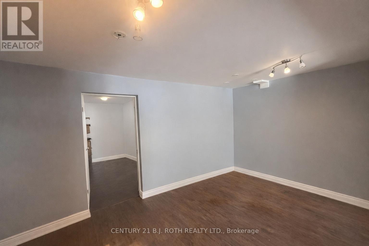 Low - 58 Mary Street Property Photo 4