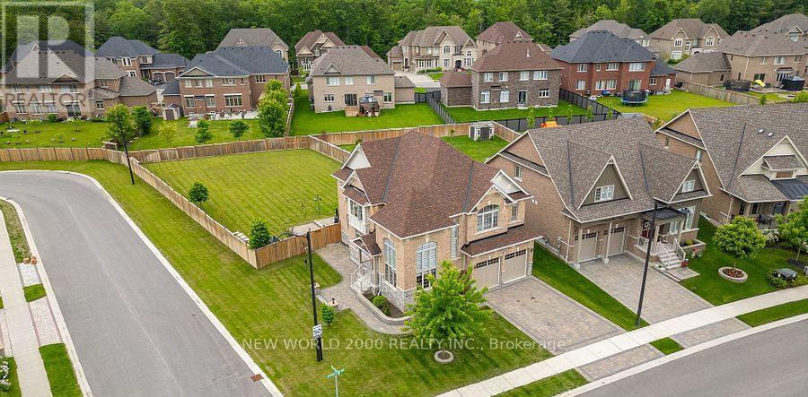 57 Victoria Wood Avenue Property Photo 2