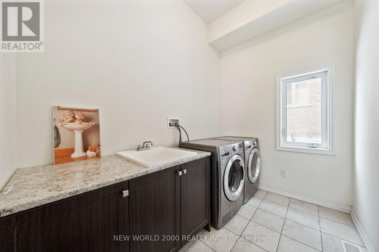 57 Victoria Wood Avenue Property Photo 27