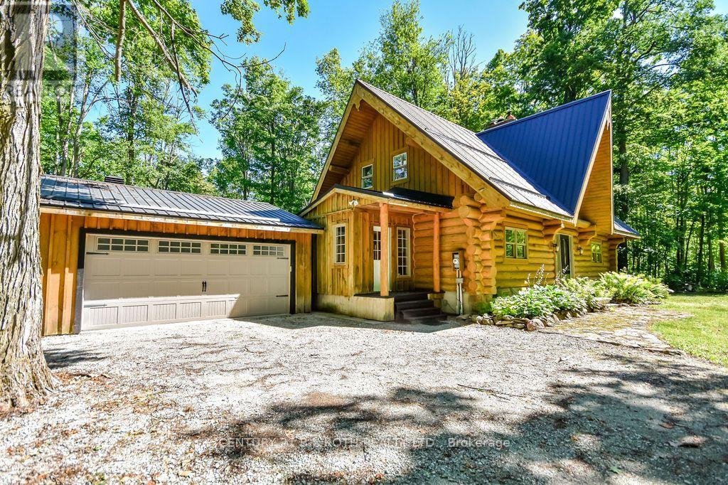5222 6th Line N Property Photo 1