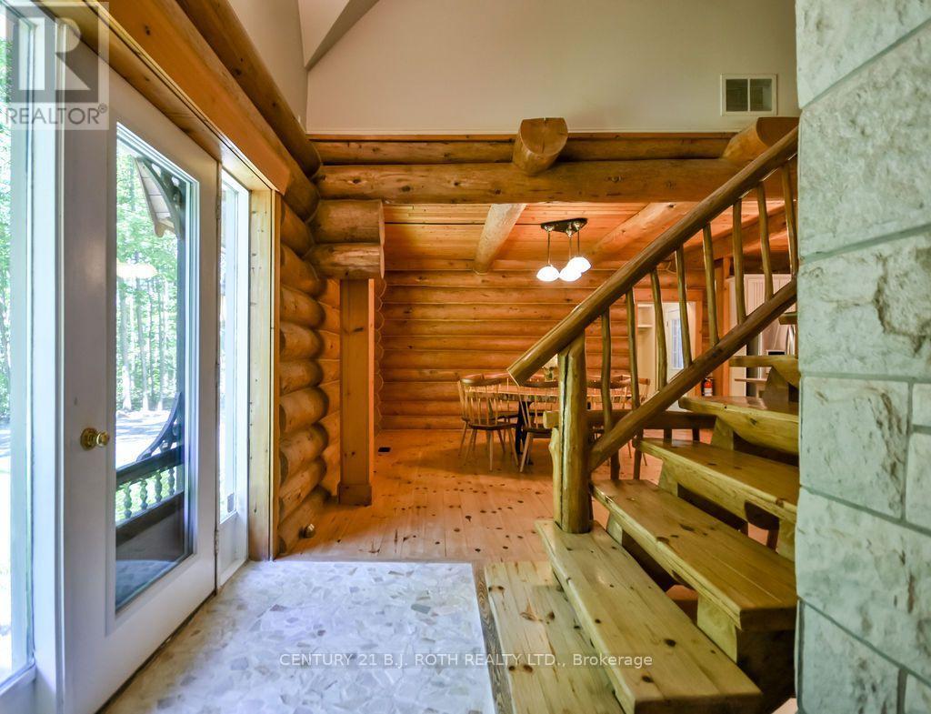 5222 6th Line N Property Photo 13