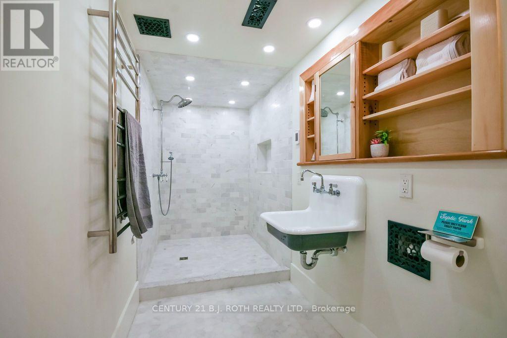 5222 6th Line N Property Photo 35