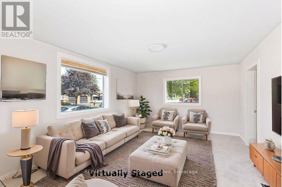 231 Superior Street Property Photo 6