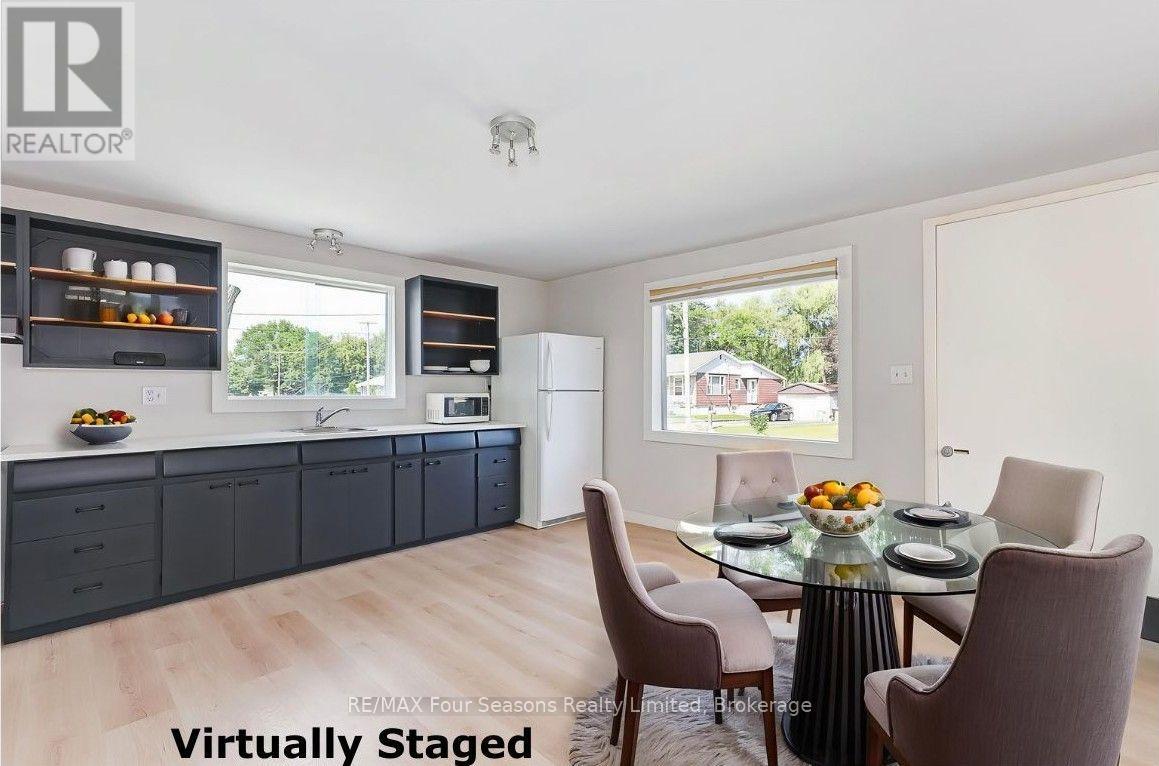 231 Superior Street Property Photo 8