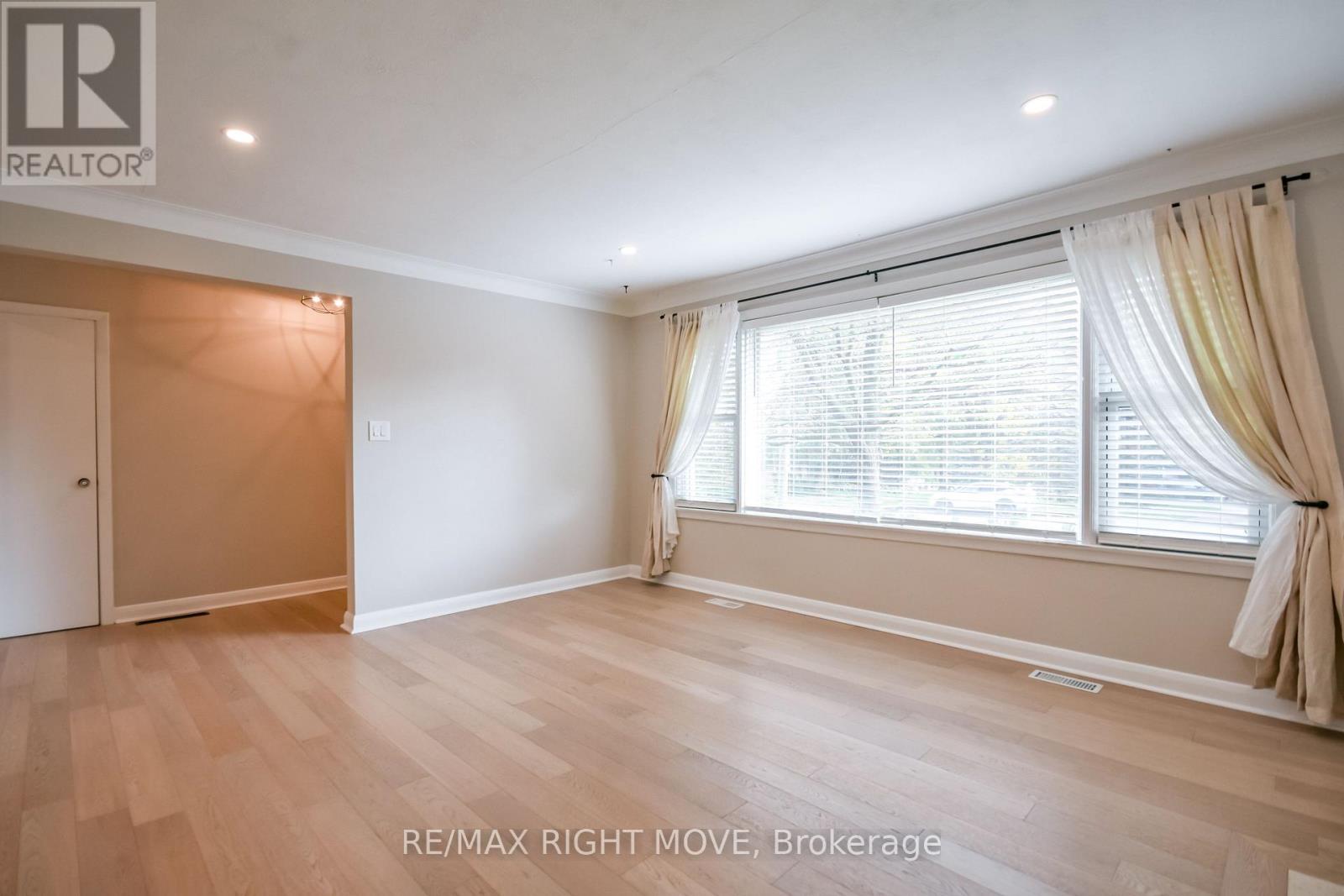 10 Letitia Street Property Photo 6