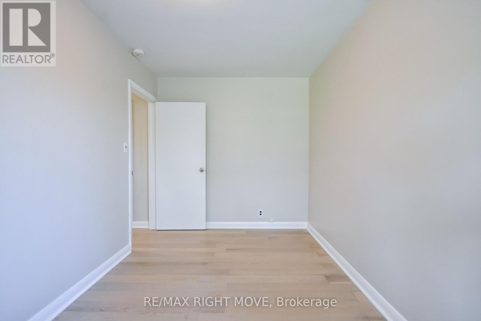 10 Letitia Street Property Photo 18