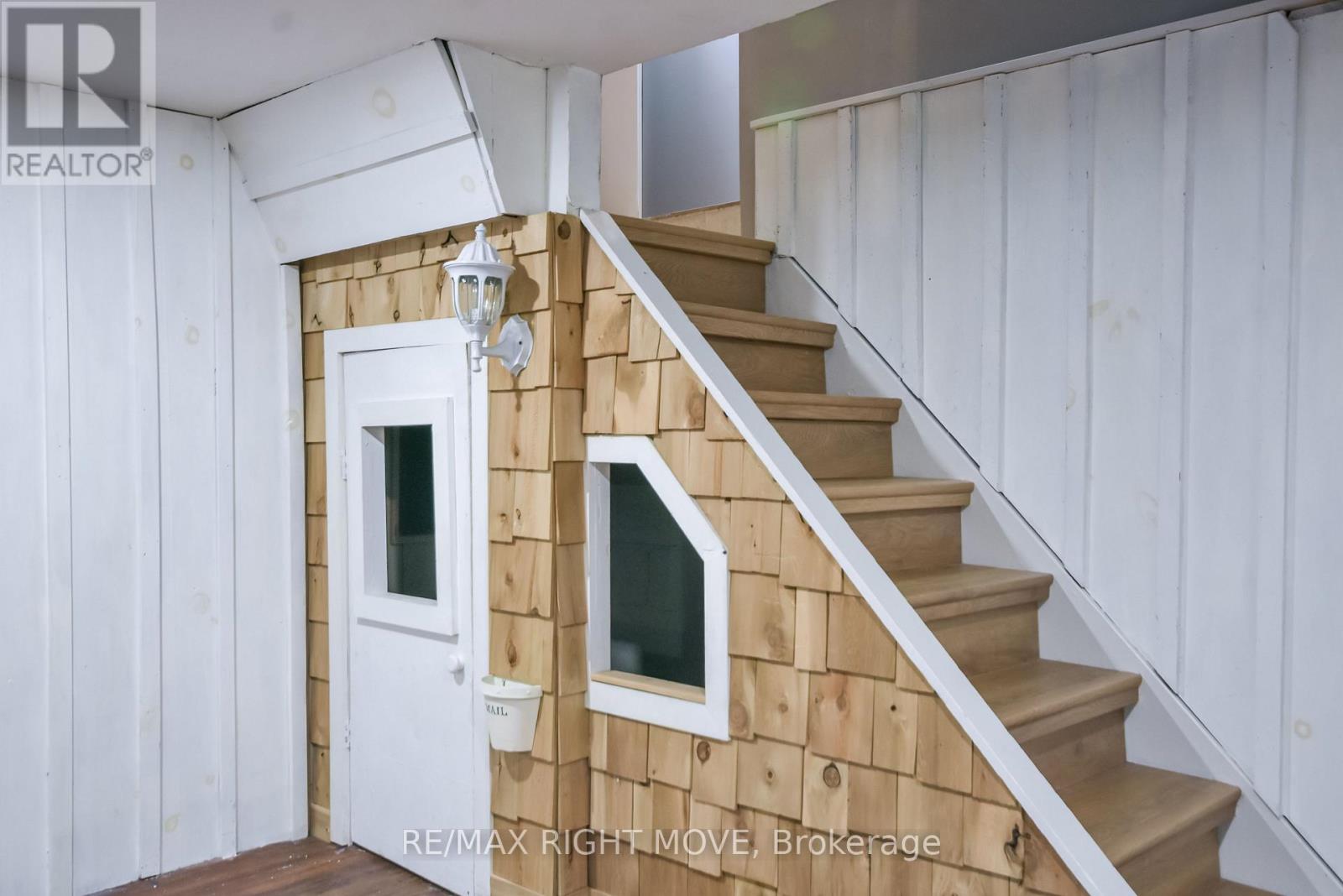 10 Letitia Street Property Photo 28