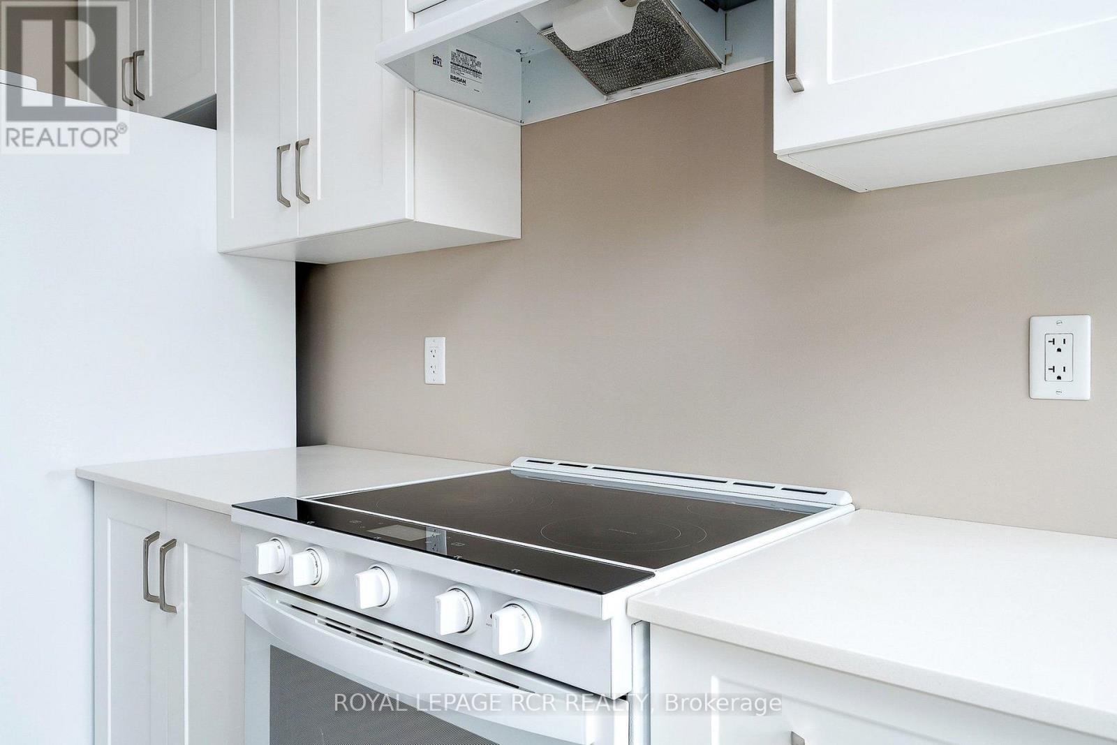 213 Mary Street Property Photo 22
