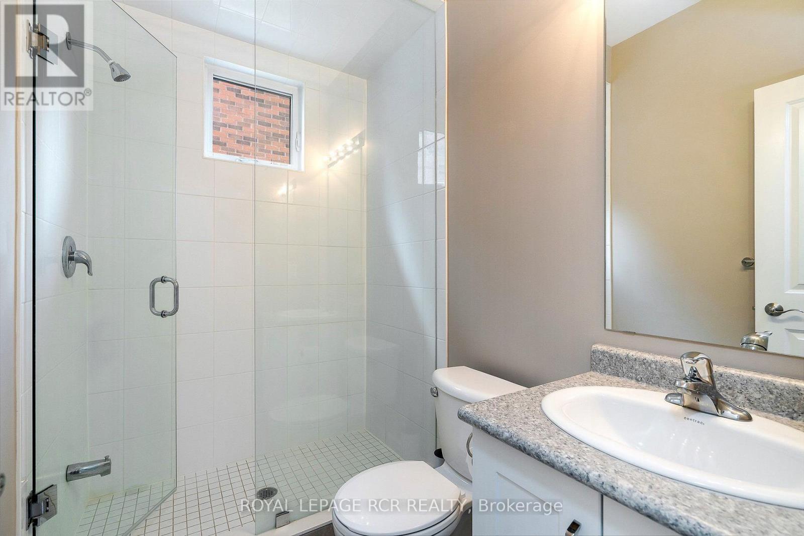 213 Mary Street Property Photo 33