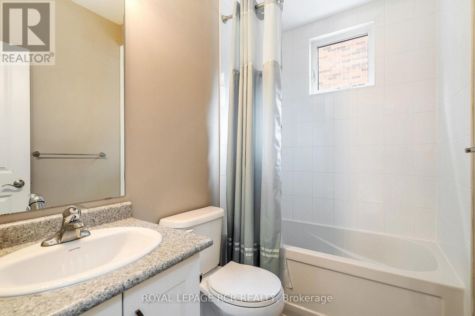 213 Mary Street Property Photo 35