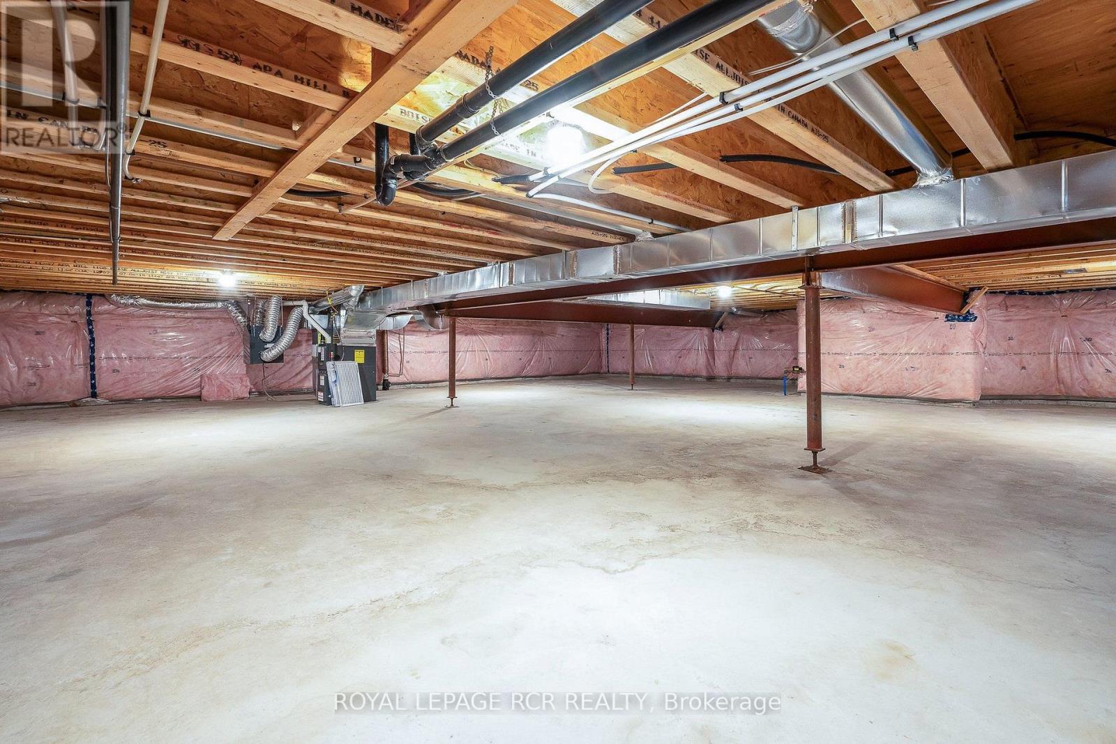 213 Mary Street Property Photo 38