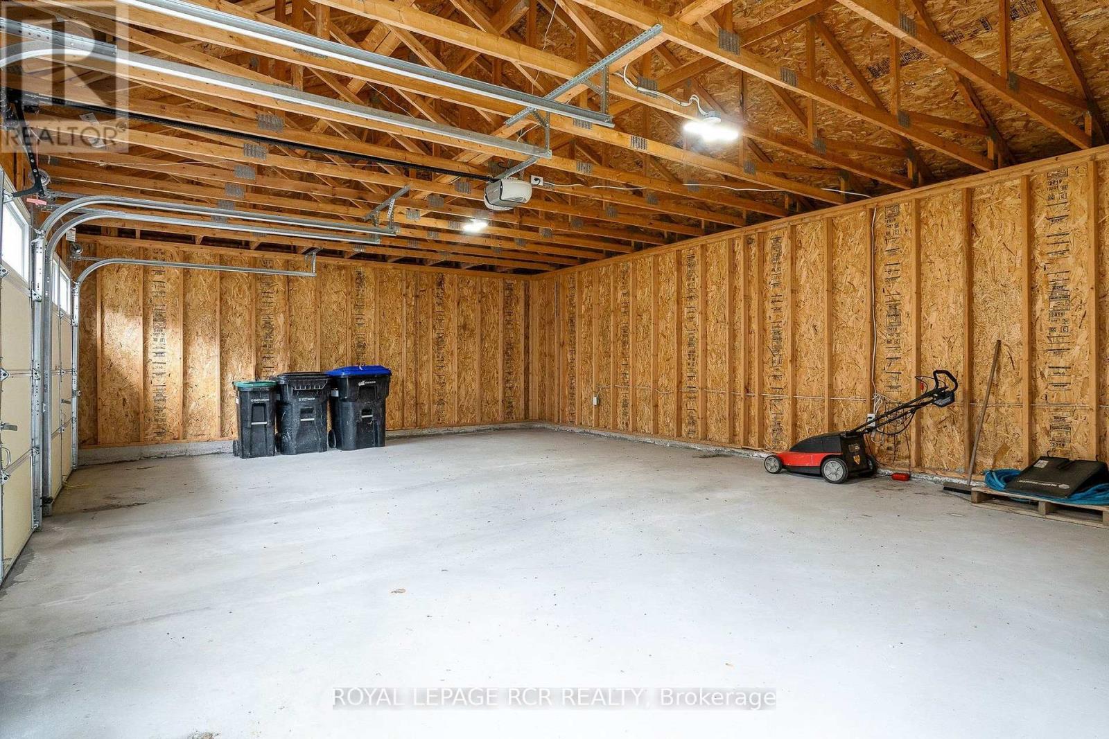 213 Mary Street Property Photo 43