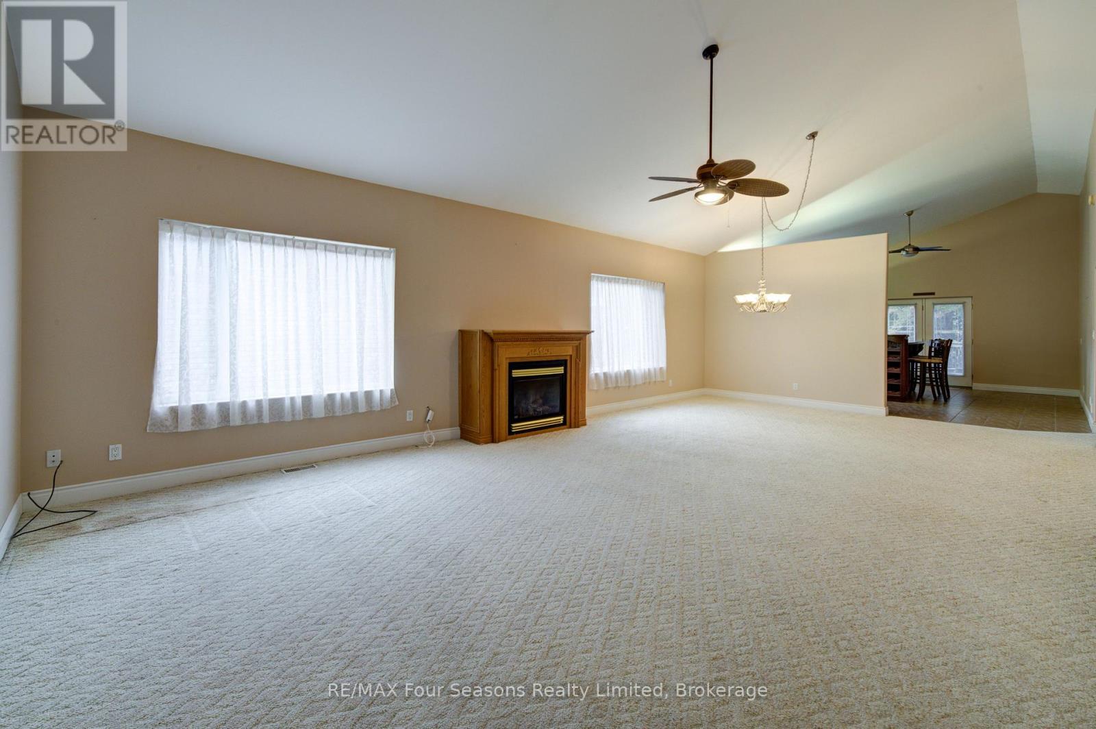 205 Bryan Drive Property Photo 7
