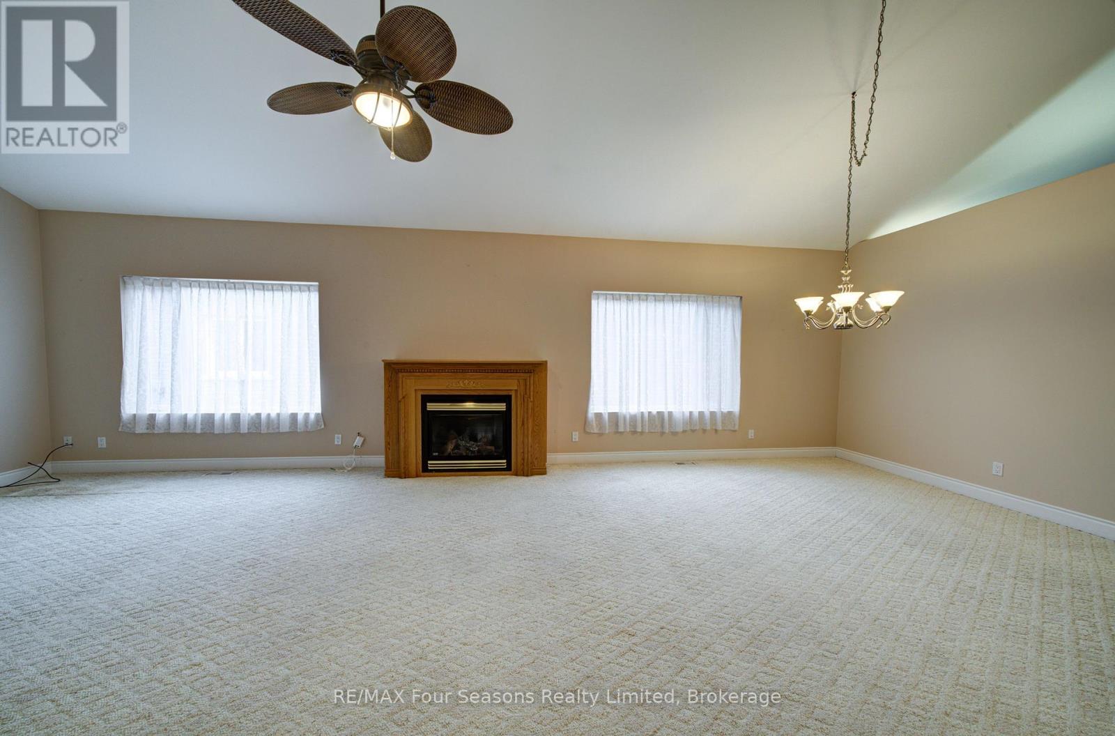 205 Bryan Drive Property Photo 10