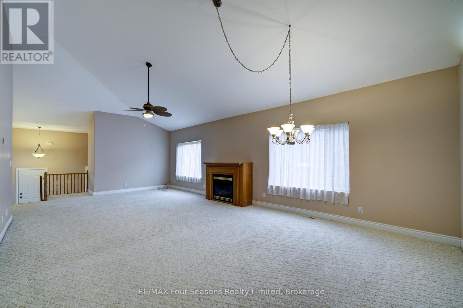 205 Bryan Drive Property Photo 12