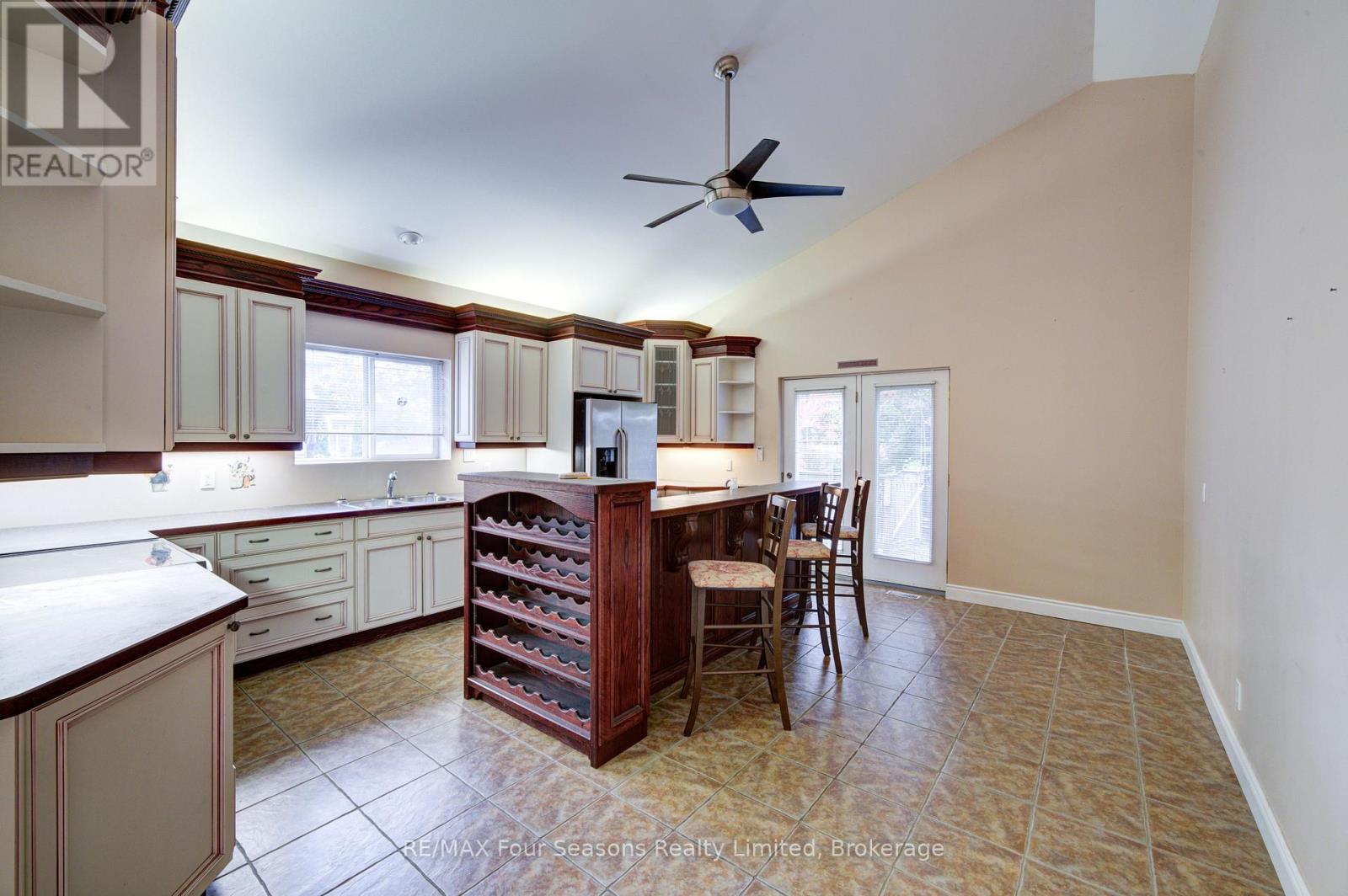 205 Bryan Drive Property Photo 14