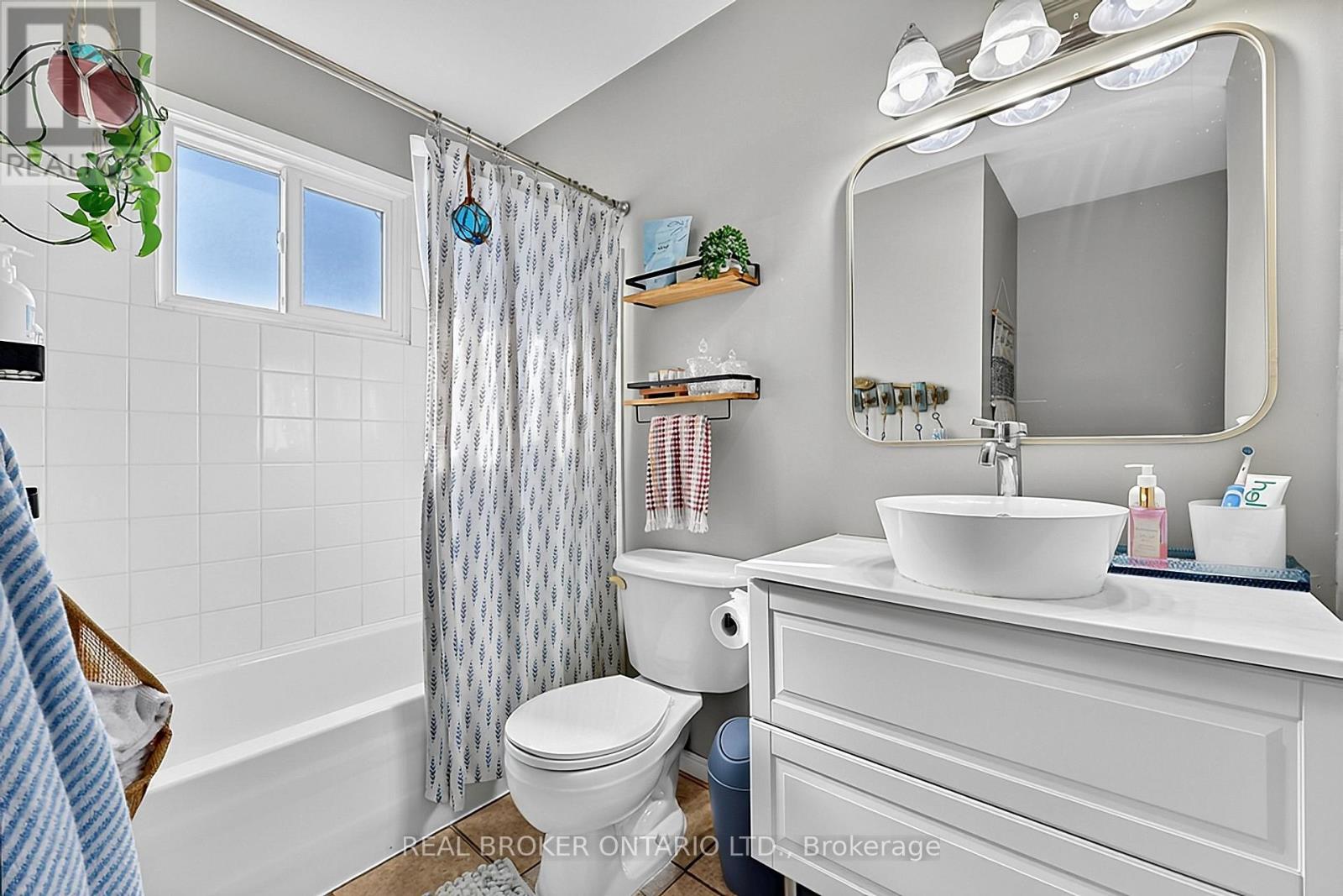 295 Crawford Street Property Photo 11