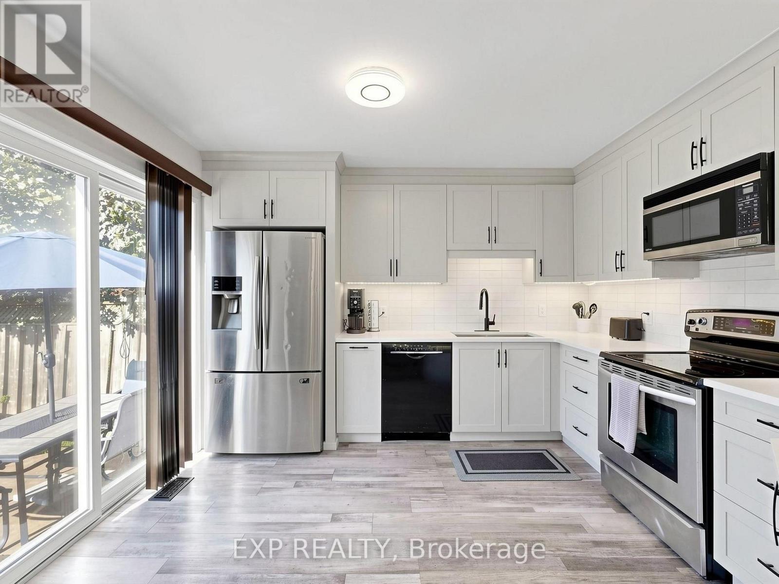 6 Booth Lane Property Photo 11
