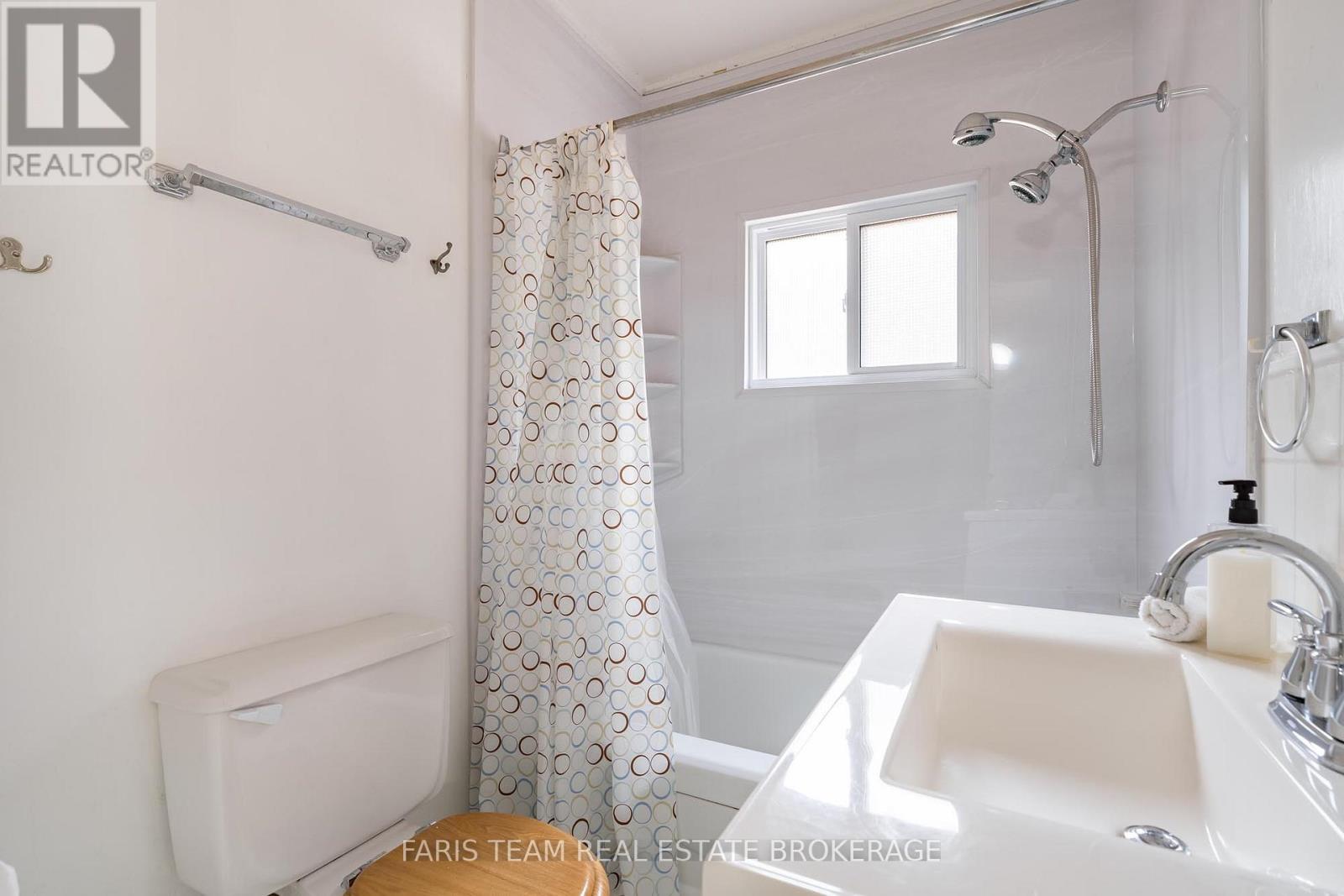 14 Chez Nous Avenue Property Photo 21