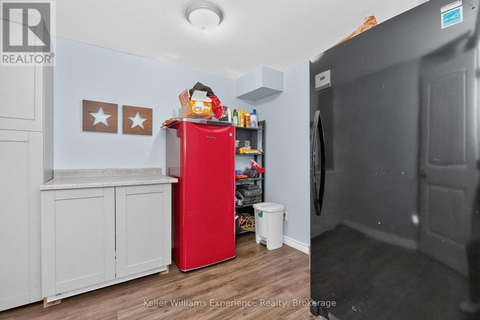 681 Harvey Avenue Property Photo 27