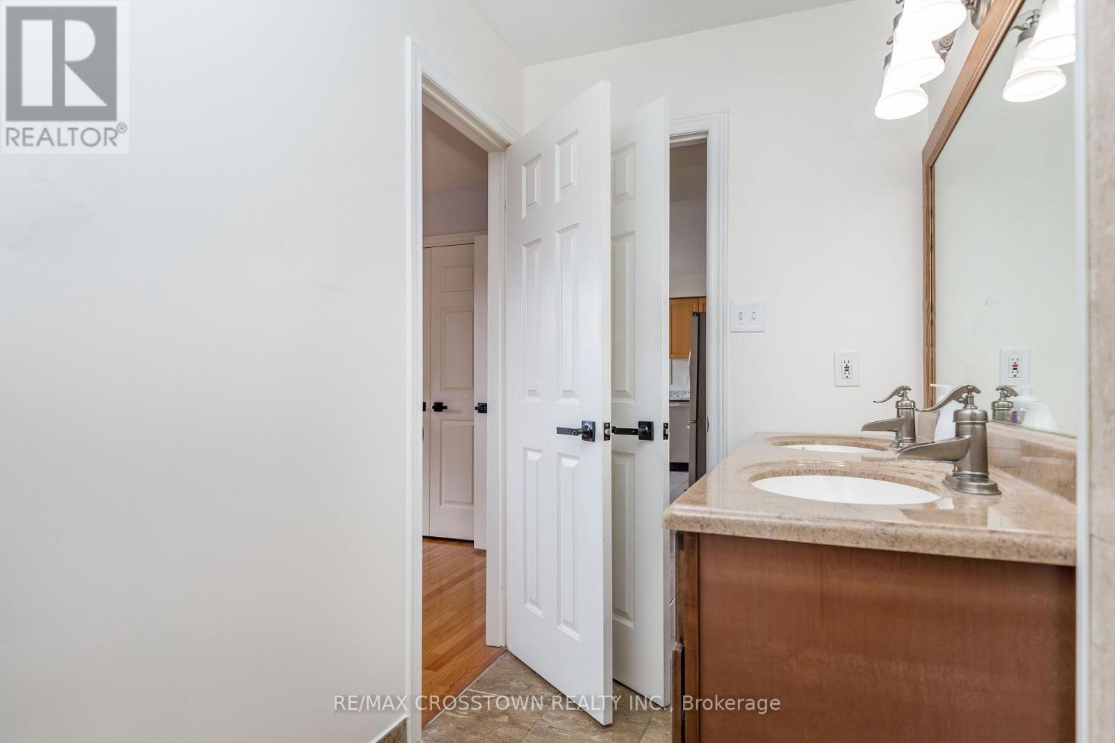 1 Lang Drive Property Photo 20