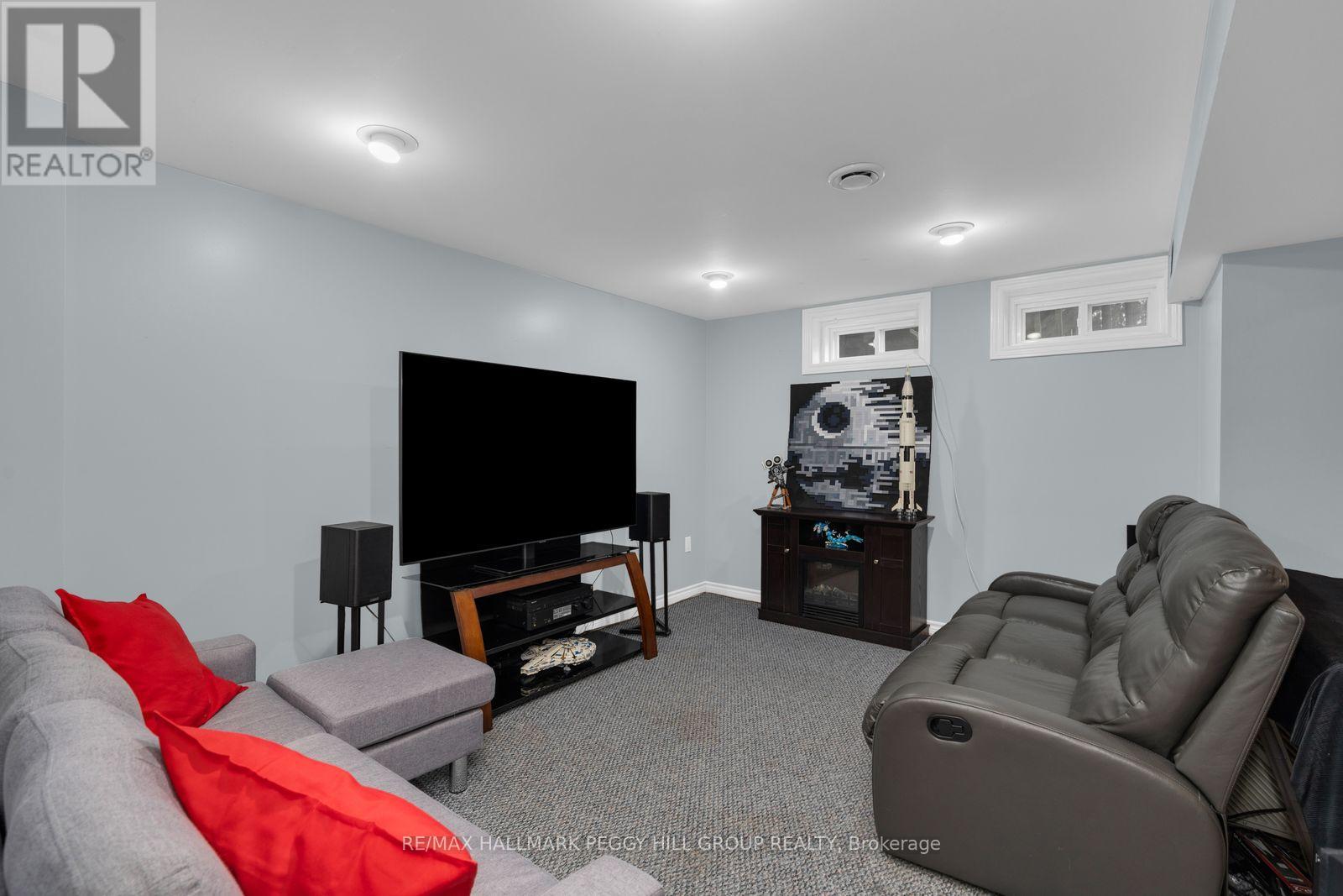 104 Leslie Avenue Property Photo 10